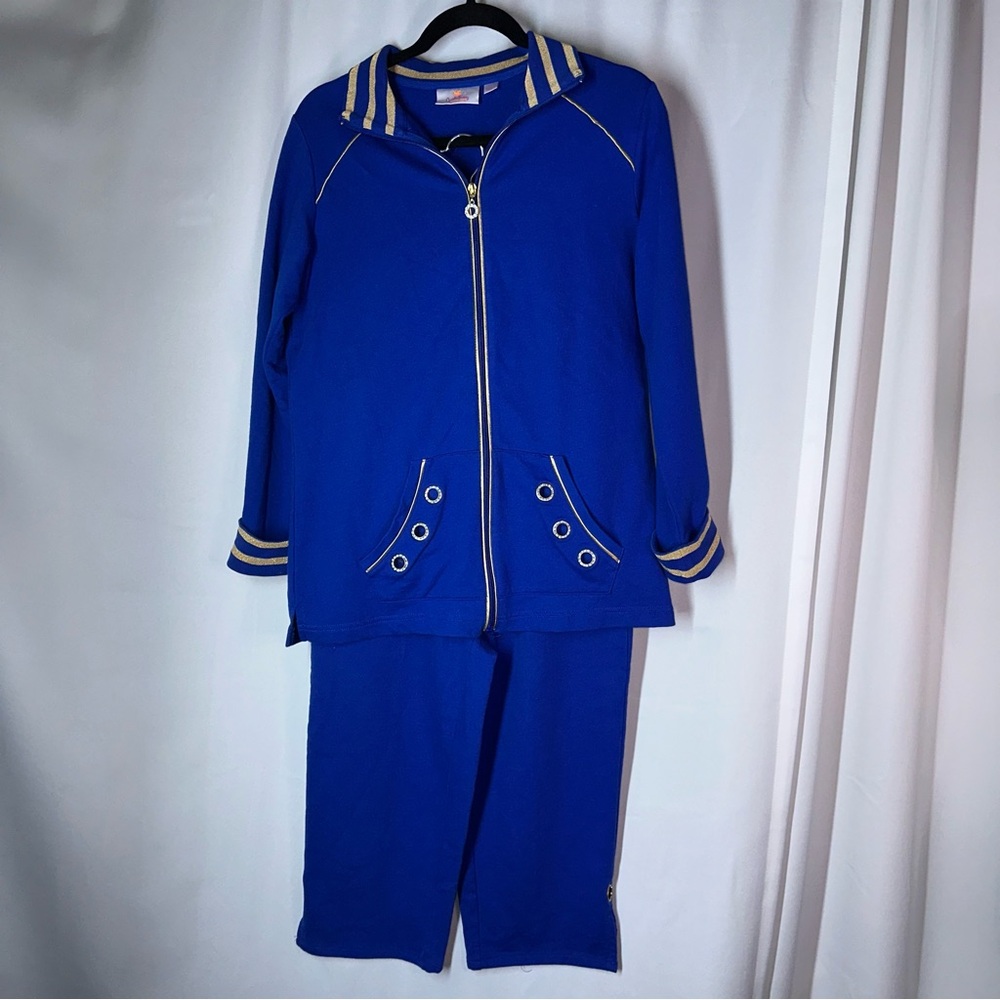 Quaker Factory Women’s Sz XS Athleisure Set Jacket & Capris‎ Pants Blue Gold EUC